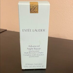Estee Lauder Advanced Night Repair - Cream Box